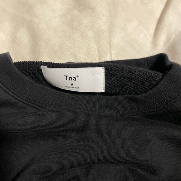 Tna crop top size medium - Picture 3 of 3